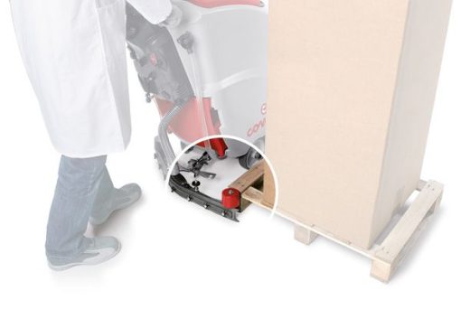 Lavadora aspiradora de pavimentos Comac L 20 E - Image 7